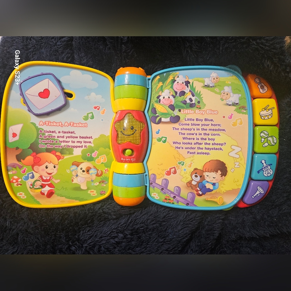 VTECH MUSICAL RHYMES BOOK - Picture 2 of 4
